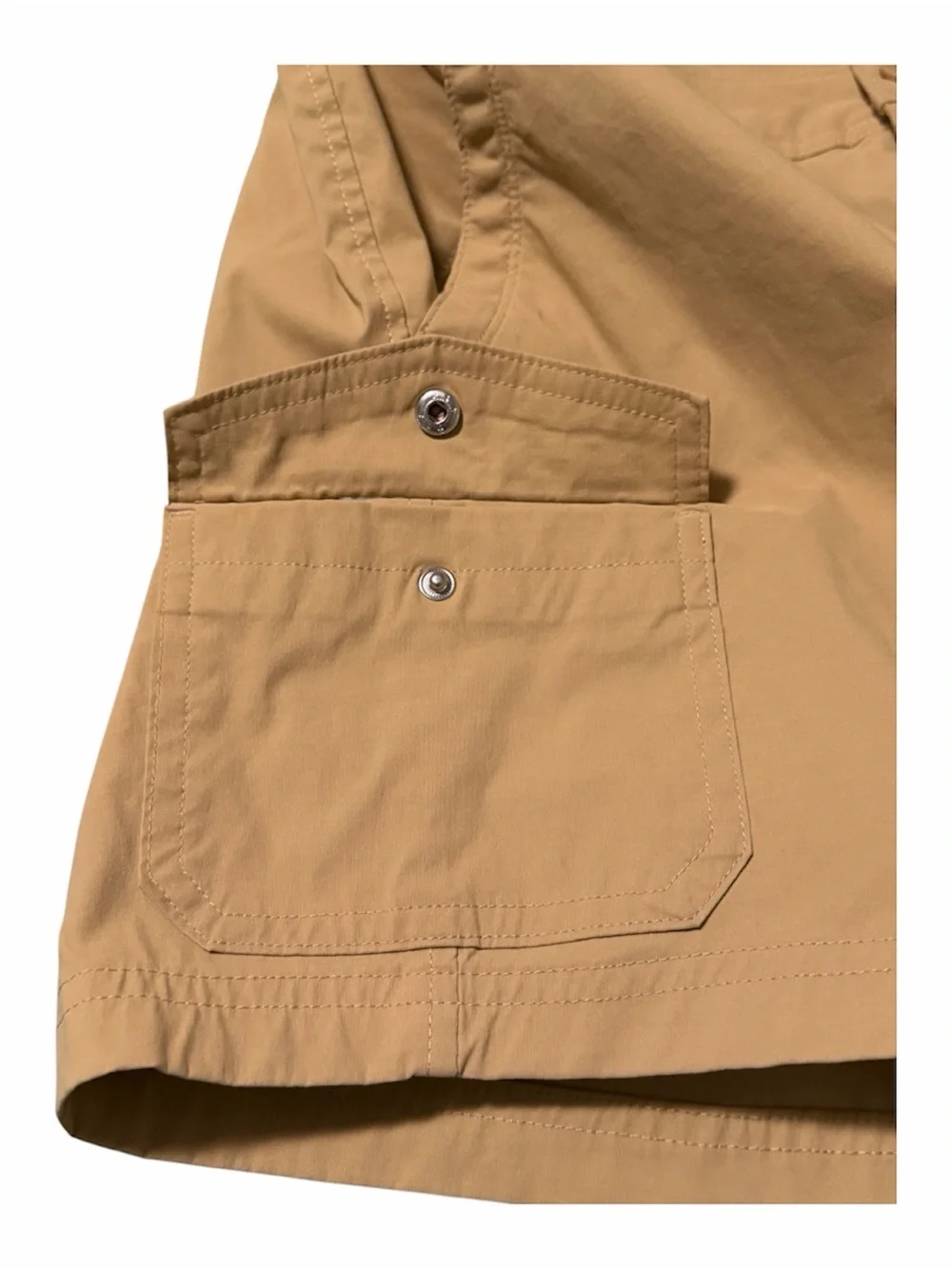 Eddie Bauer Tan Cargo Shorts with Flap Pockets -16